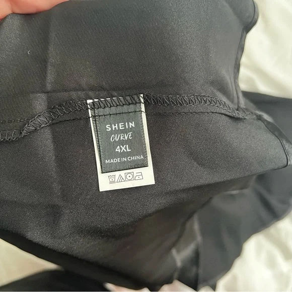 Shein Skirt - Picture 5 of 5